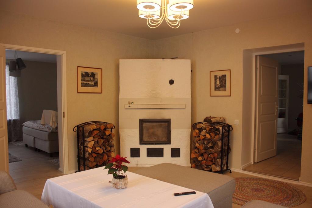 Virulase Holiday Home Тойла Екстериор снимка