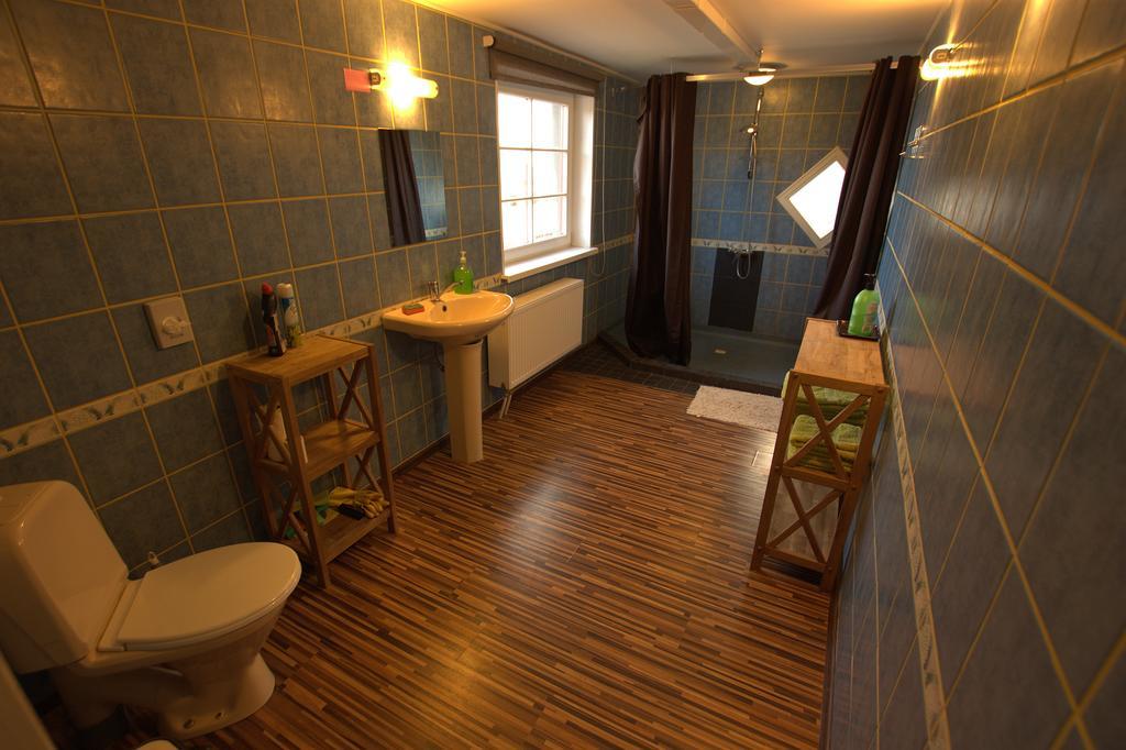 Virulase Holiday Home Тойла Екстериор снимка