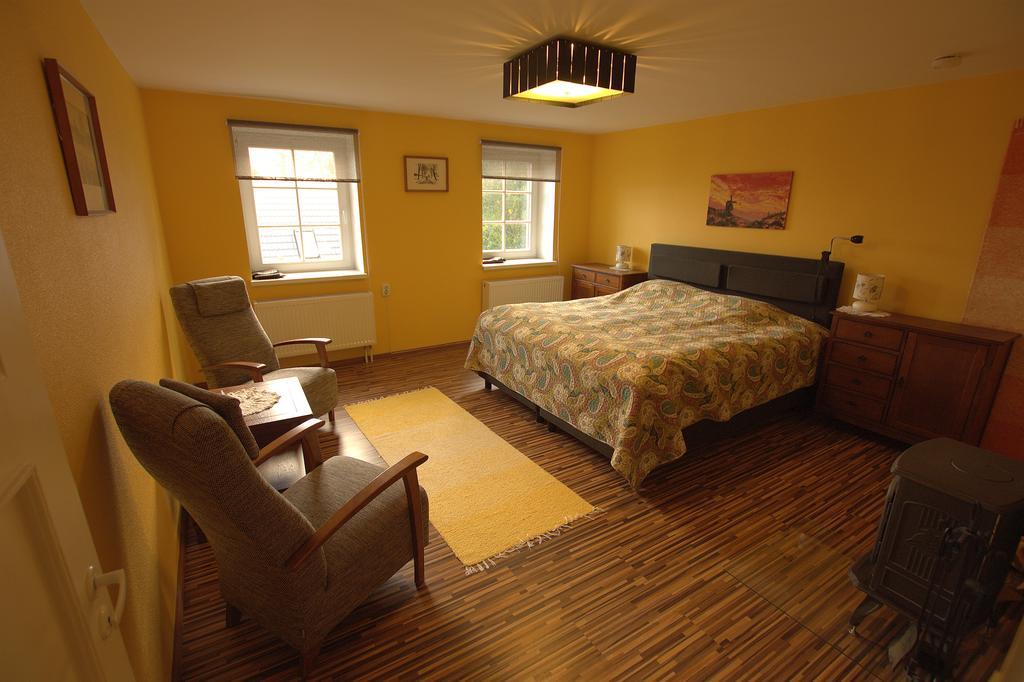 Virulase Holiday Home Тойла Екстериор снимка